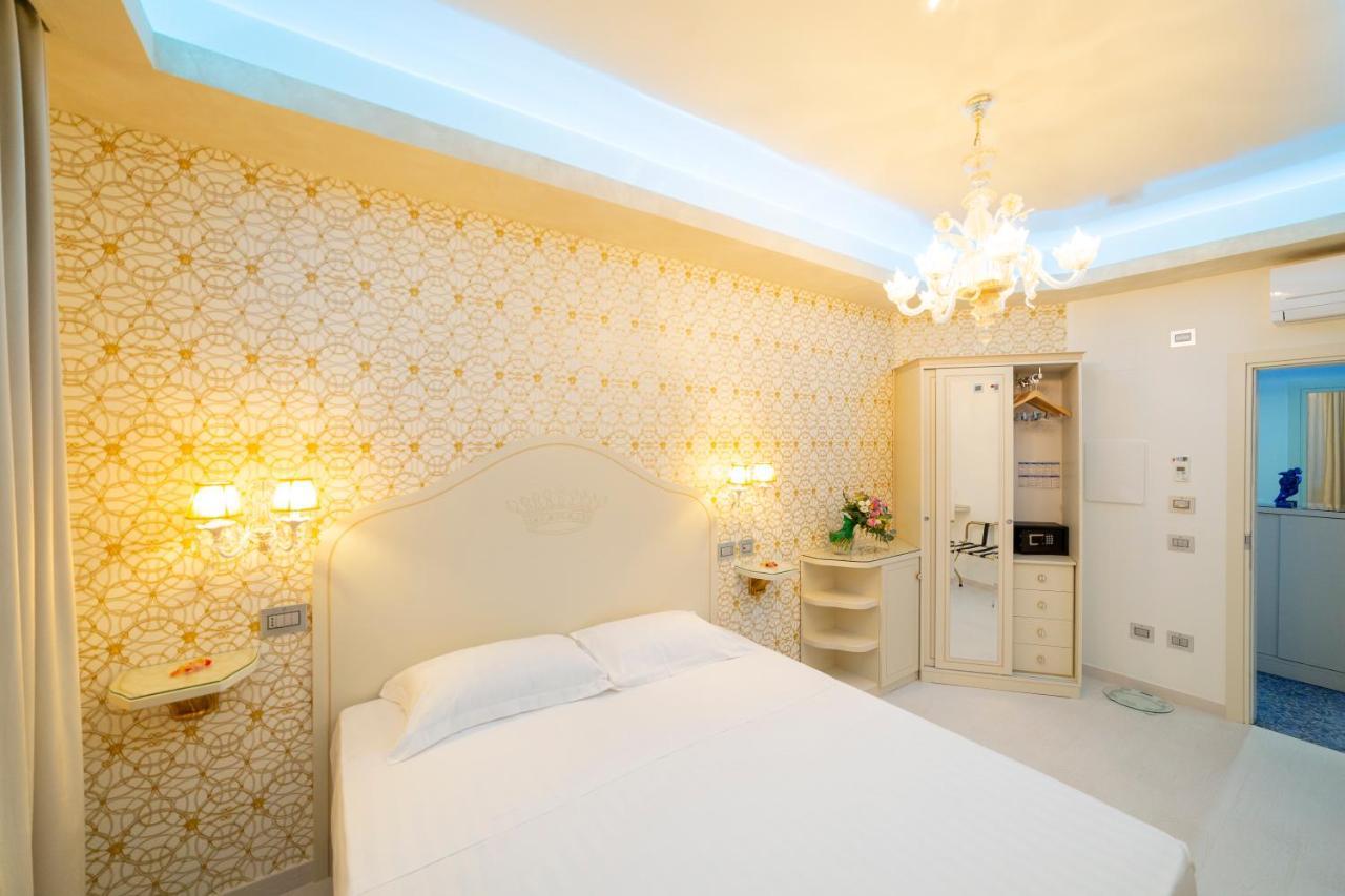 Leucosya Luxury Rooms Salerno Bagian luar foto